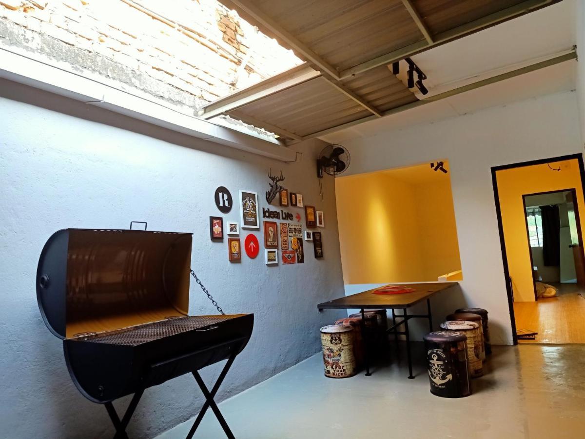 Cozy Homestay With Karaoke System & Pool Table Κουάλα Λουμπούρ Εξωτερικό φωτογραφία